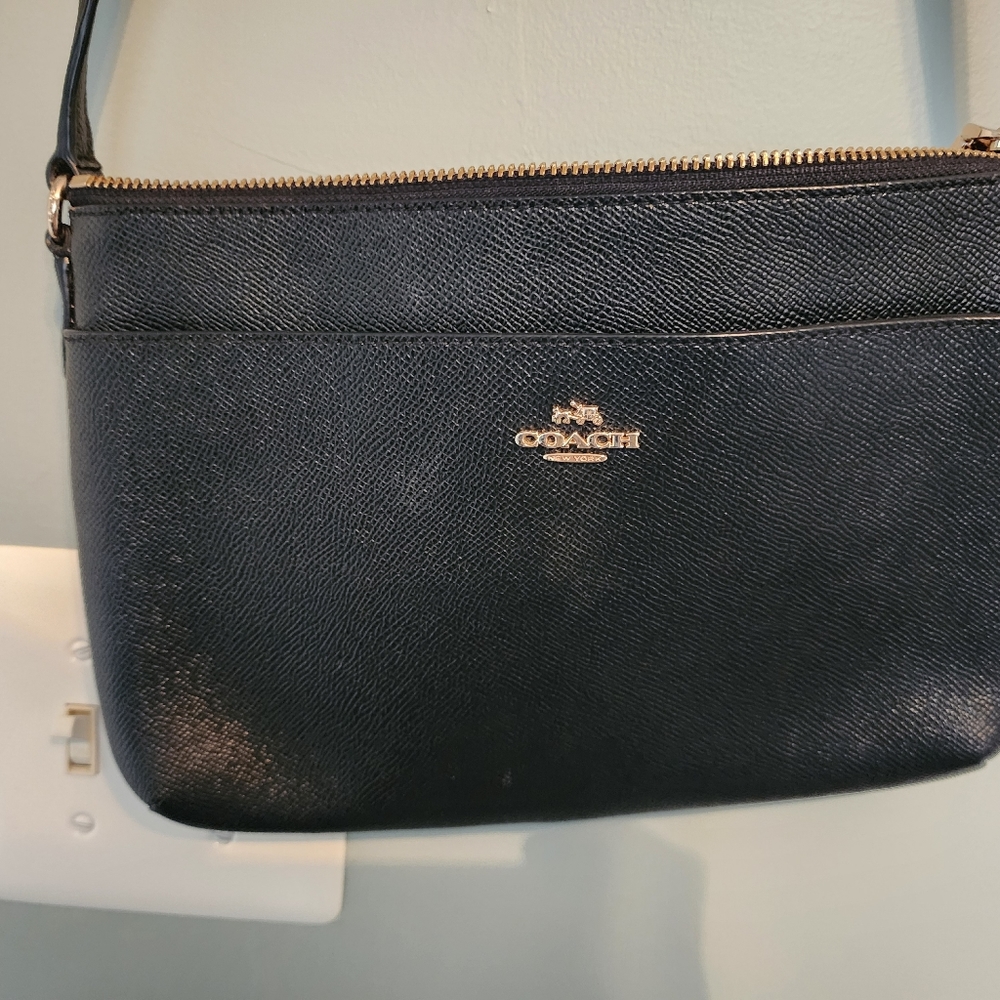 Coach black purse - Picture 2 of 7